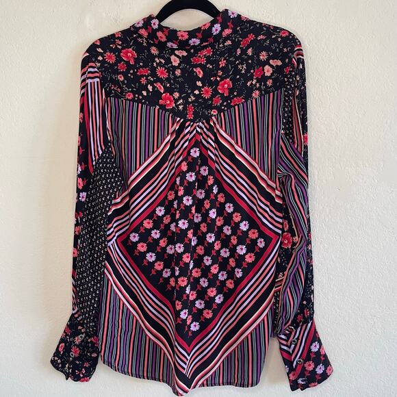 Free People Hazel Buttondown in Black Combo Women’s Top Blouse - Size XS - Picture 2 of 6